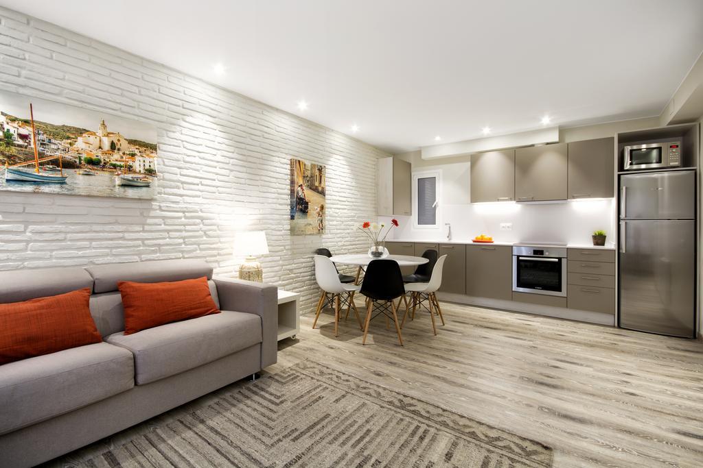 Eixample Building Apartments By Mercedes Heritage Барселона Экстерьер фото